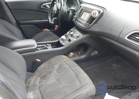 2015 Chrysler 200 Limited из США, поврежденный, VIN 1C3CCCAB9FN746176